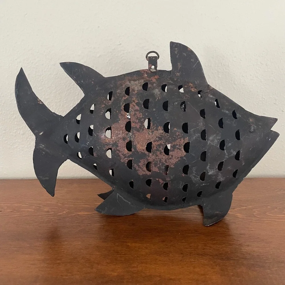 Rustic Metal Handcrafted Fish Tea Light/Candle Holder Lantern Distressed‎ READ